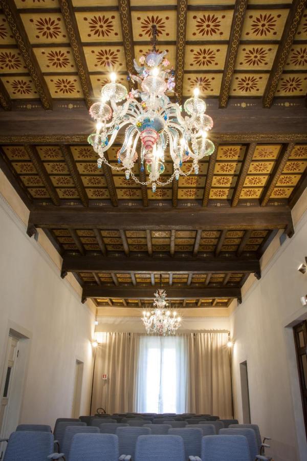 Hotel Villa Nabila Reggiolo Екстер'єр фото